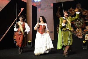 IMG_9042 De cape et de Crocs adapté au théâtre en présence de Alain Ayroles