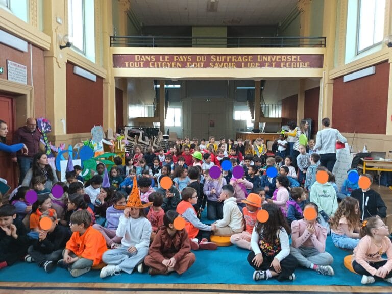 atelier théâtre à l'école en Maine-et-Loire